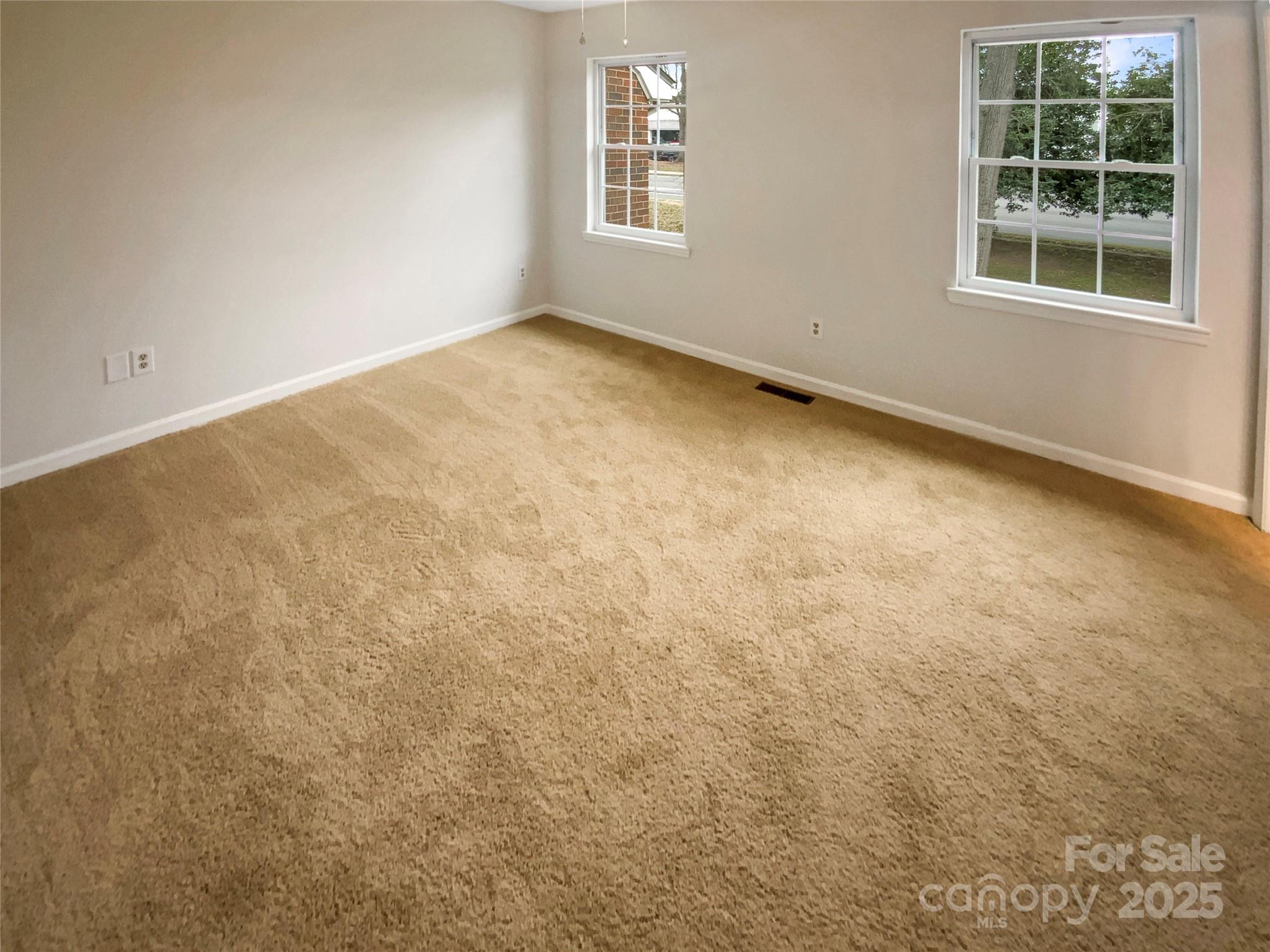 10905 Park Road Charlotte, NC 28226 - Photo 5 of 23