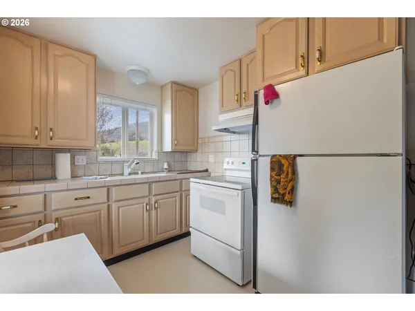 $625,000 | 128 Market Lane, Myrtle Creek, OR 97457