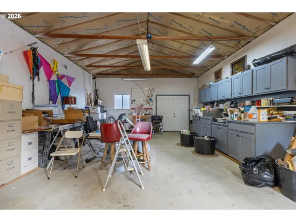 $625,000 | 128 Market Lane, Myrtle Creek, OR 97457