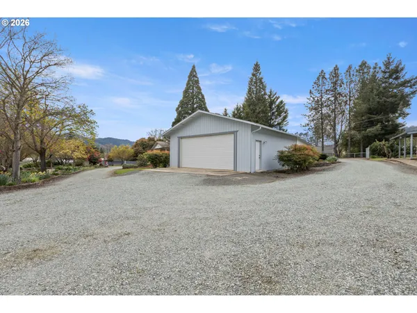 $625,000 | 128 Market Lane, Myrtle Creek, OR 97457