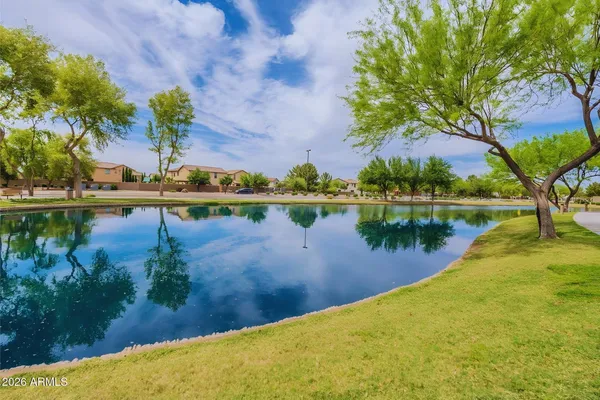 $2,300 | 3936 East Blue Sage Road, Gilbert, AZ 85297