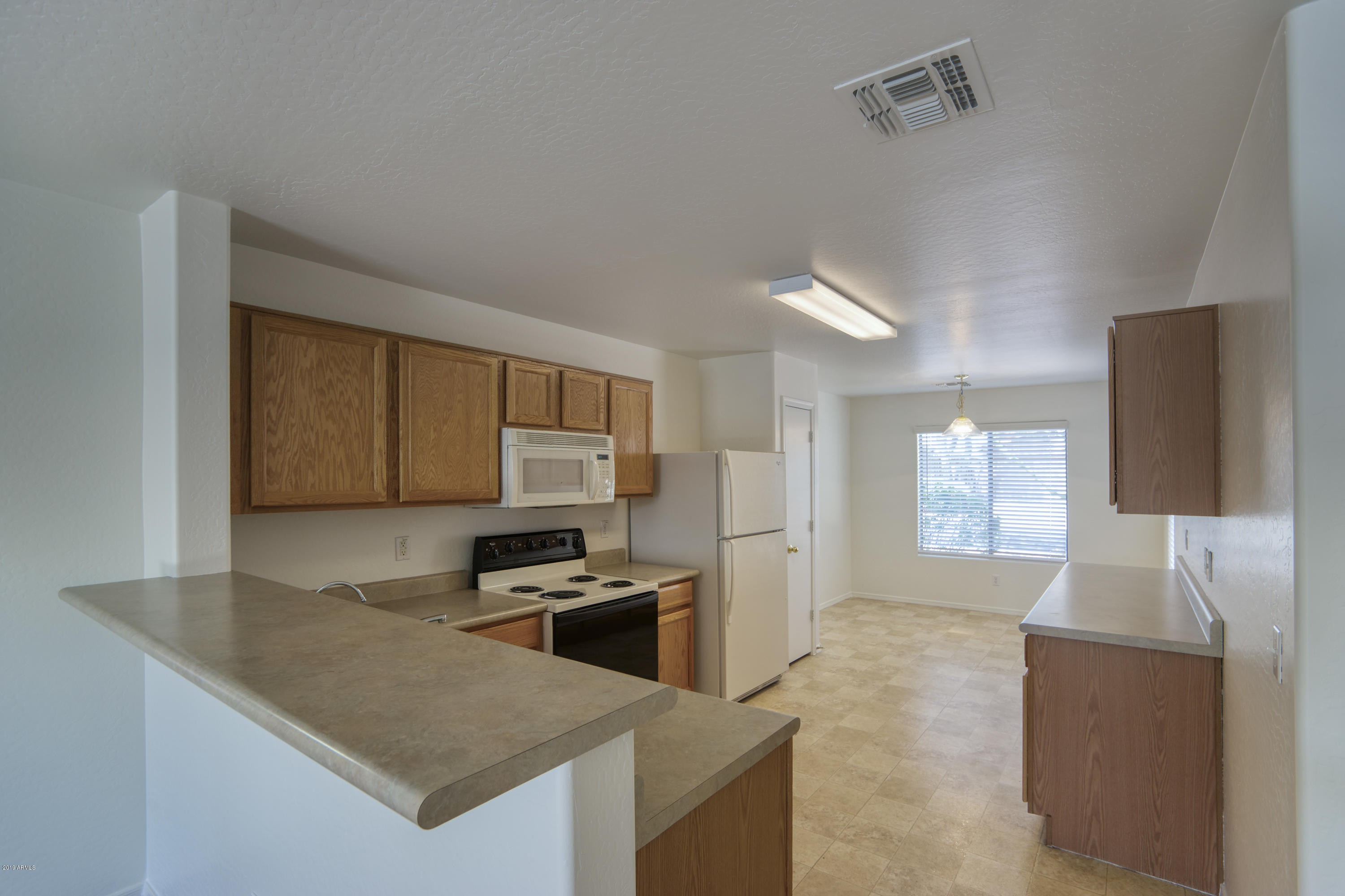 16213 West Calavar Road Surprise, AZ 85379 - Photo 4 of 16 calavar_04