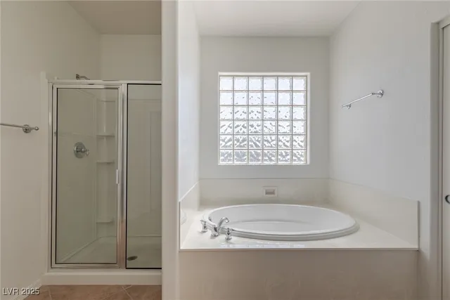 $3,600 | 2553 Chateau Clermont Street, Henderson, NV 89044