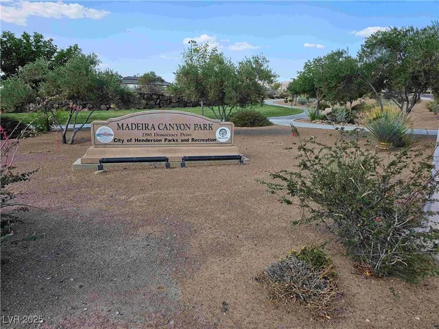 $3,600 | 2553 Chateau Clermont Street, Henderson, NV 89044