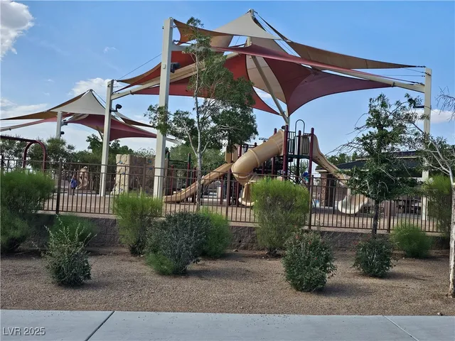 $3,600 | 2553 Chateau Clermont Street, Henderson, NV 89044