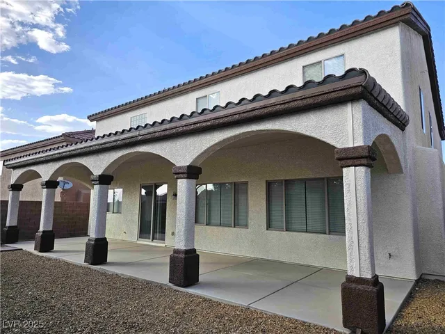 $3,600 | 2553 Chateau Clermont Street, Henderson, NV 89044