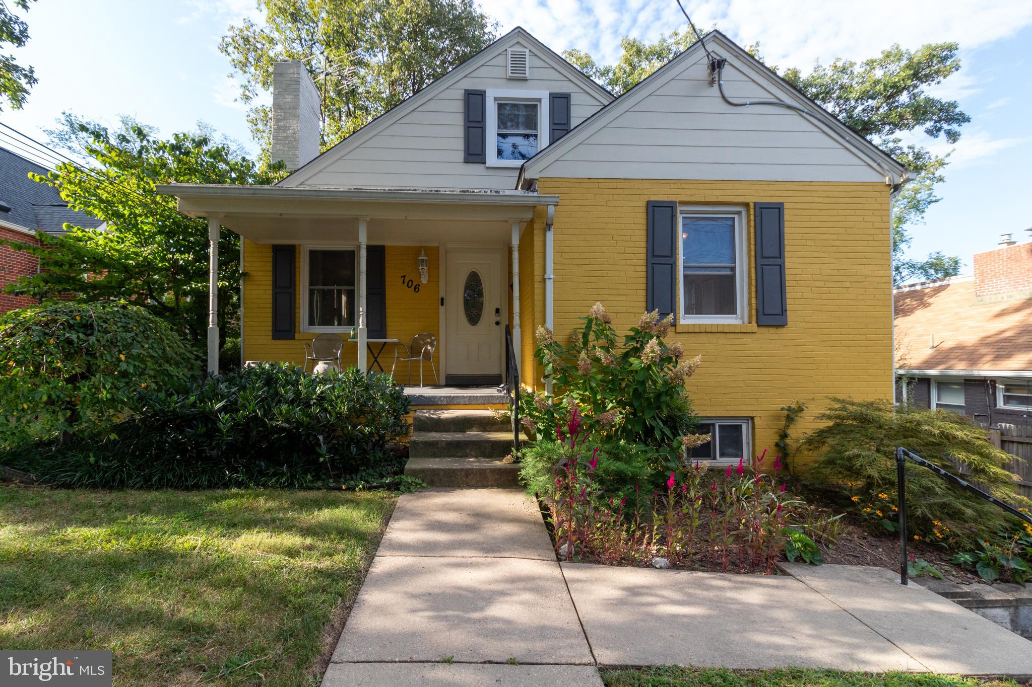 706 Forest Glen Road Silver Spring, MD 20901 - Photo 1 of 40 a front view of a house with a yard