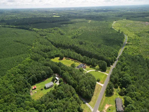 $550,000 | 1505 Chestnut Grv Road, Appomattox, VA 24522