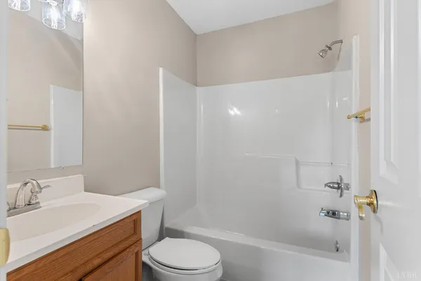 $550,000 | 1505 Chestnut Grv Road, Appomattox, VA 24522