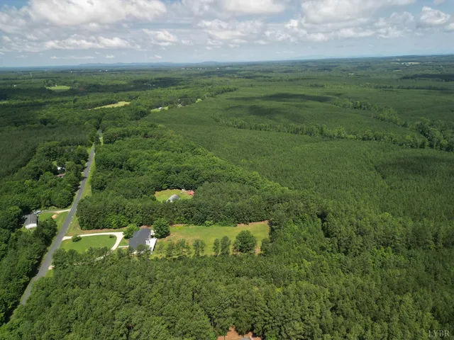 $555,000 | 1505 Chestnut Grv Road, Appomattox, VA 24522