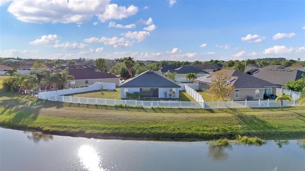 $2,500 | 14312 Edinburgh Moor Drive, Wimauma, FL 33598