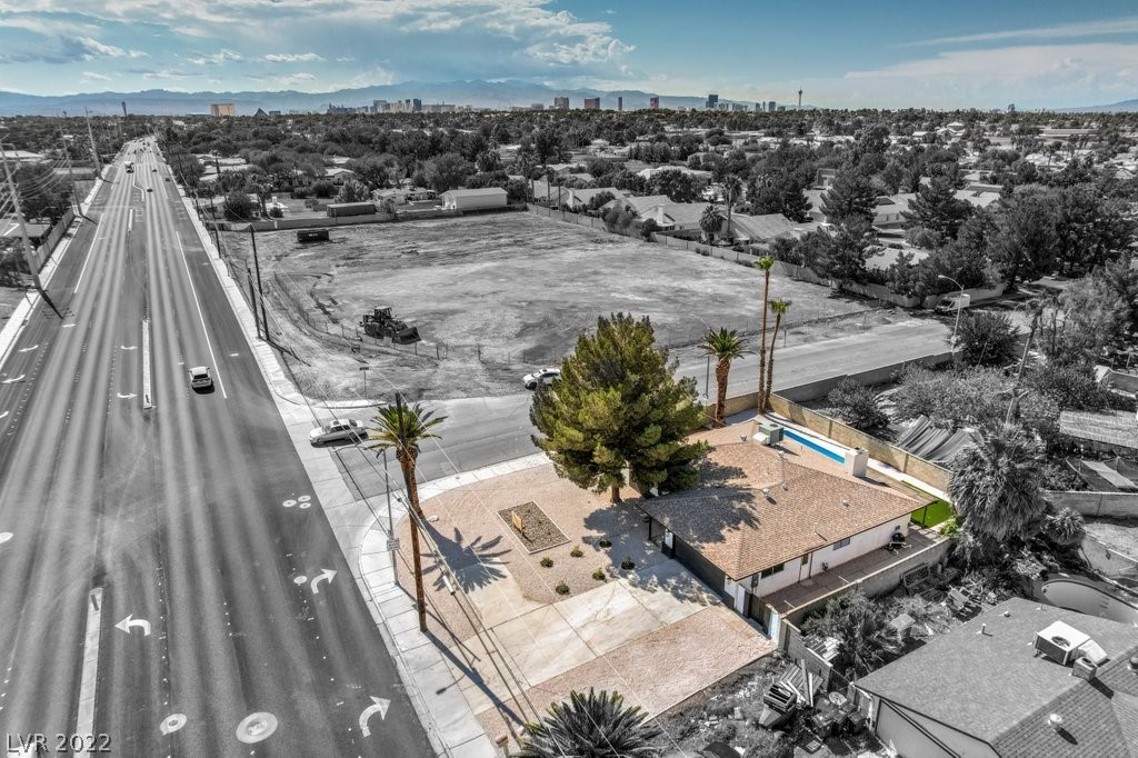 4222 East Russell Road Las Vegas, NV 89120 - Photo 11 of 20 Gallery Image 11