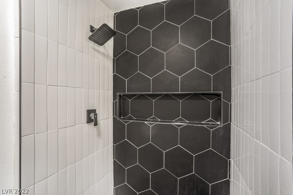 4222 East Russell Road Las Vegas, NV 89120 - Photo 3 of 20 Gallery Image 3
