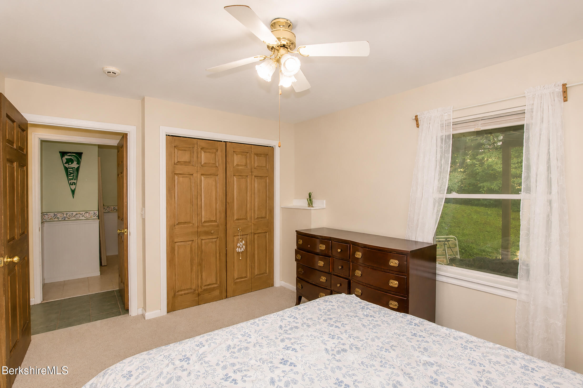 120 North Hoosac Road Williamstown, MA 01267 - Photo 26 of 47 vincentcarusophotography_120NHoosac_2026