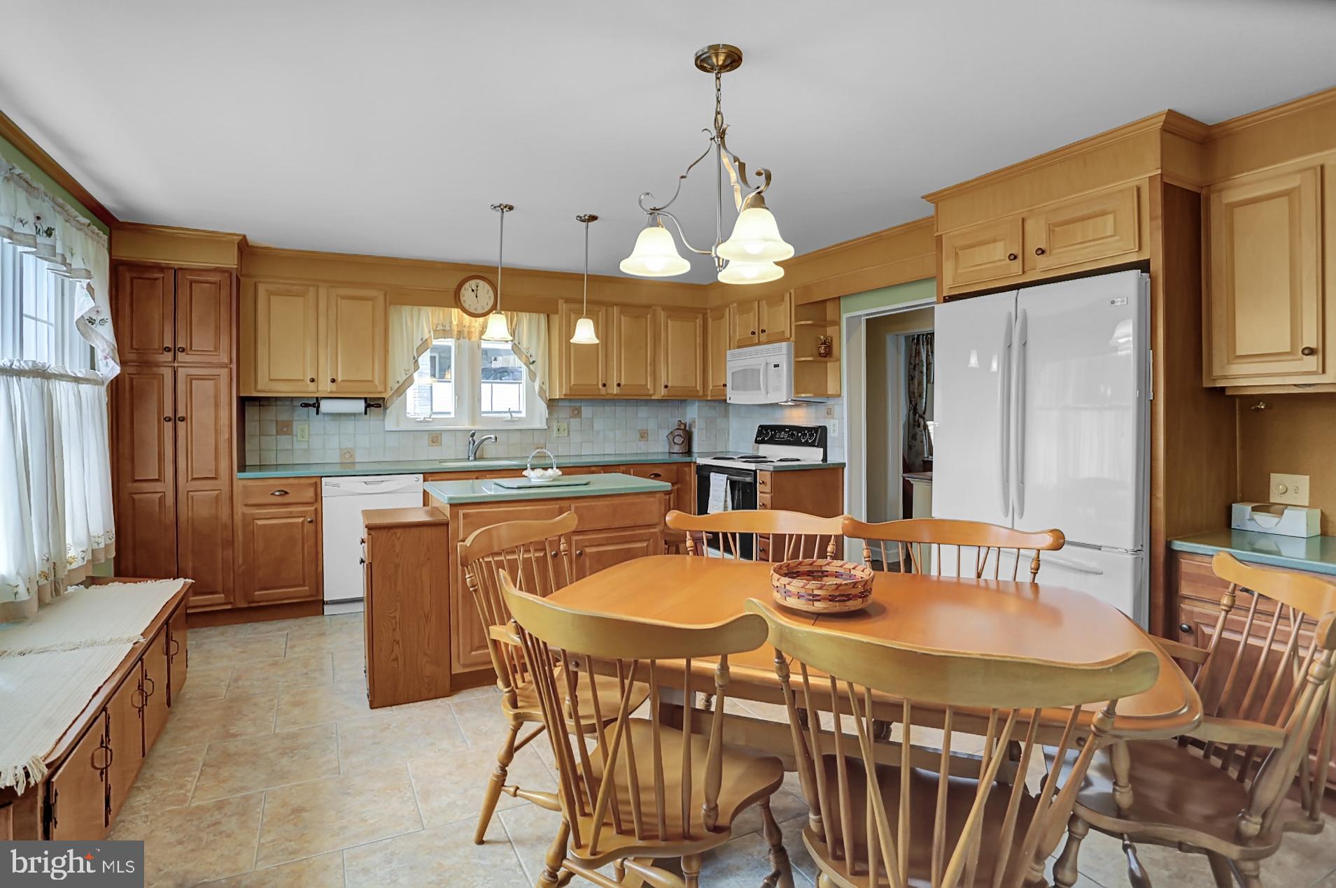511 Hunters Road Mohnton, PA 19540 - Photo 14 of 39