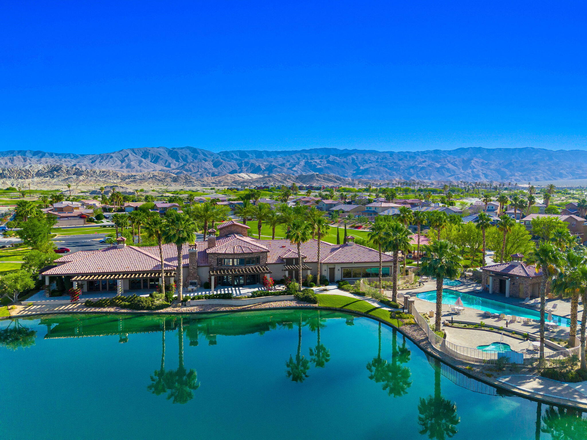 43760 Spiaggia Place Indio, CA 92203 - Photo 30 of 38 a view of houses with a lake view