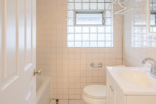 a bathroom with a bathtub