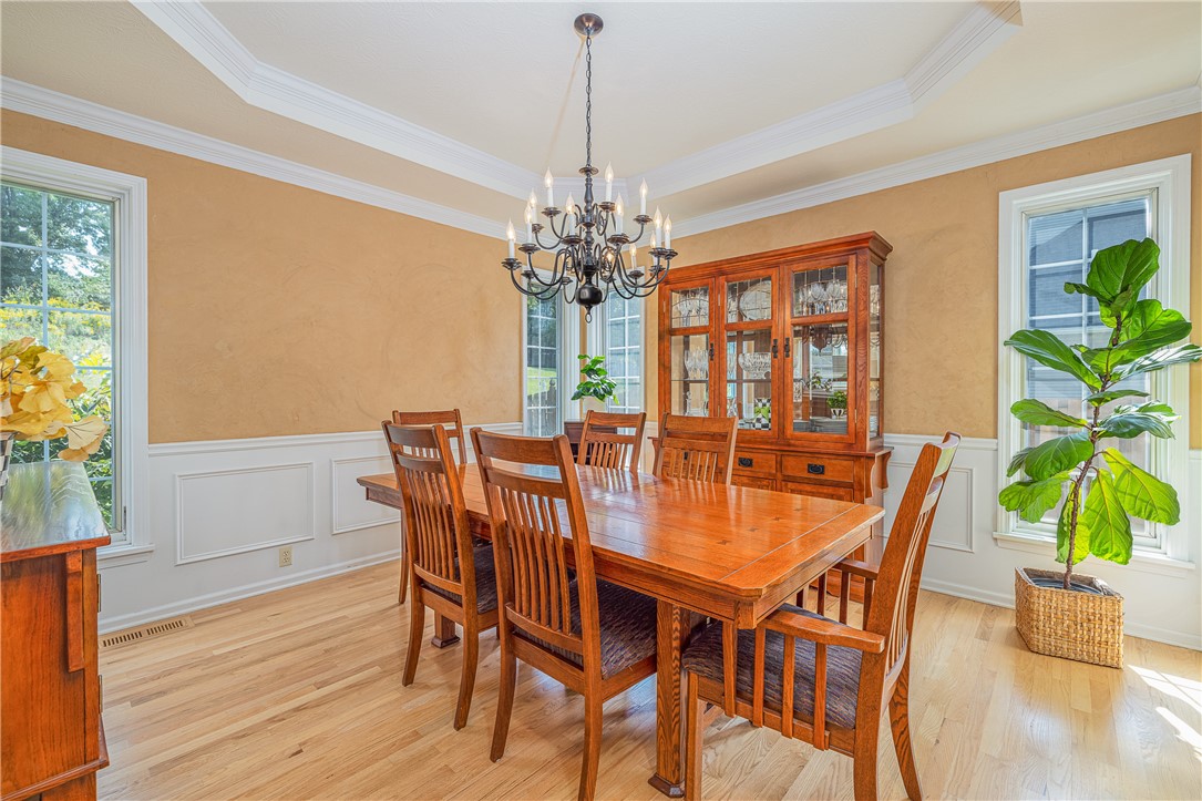 22 Royale Drive Perinton, NY 14450 - Photo 18 of 44