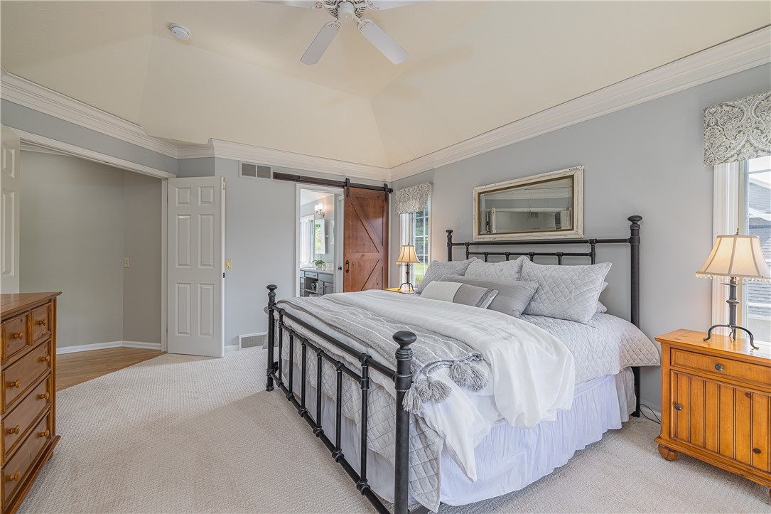 22 Royale Drive Perinton, NY 14450 - Photo 27 of 44