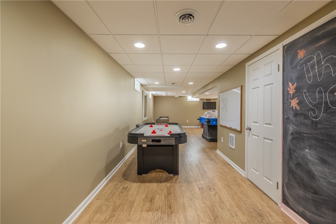 22 Royale Drive Perinton, NY 14450 - Photo 38 of 44