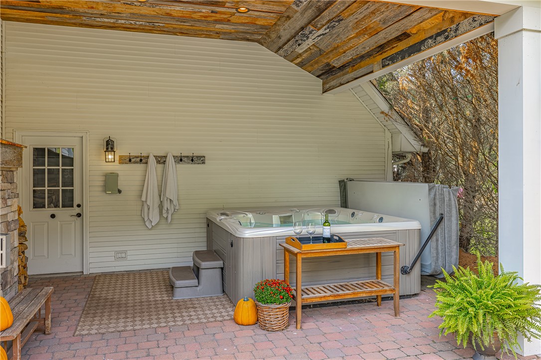 22 Royale Drive Perinton, NY 14450 - Photo 40 of 44