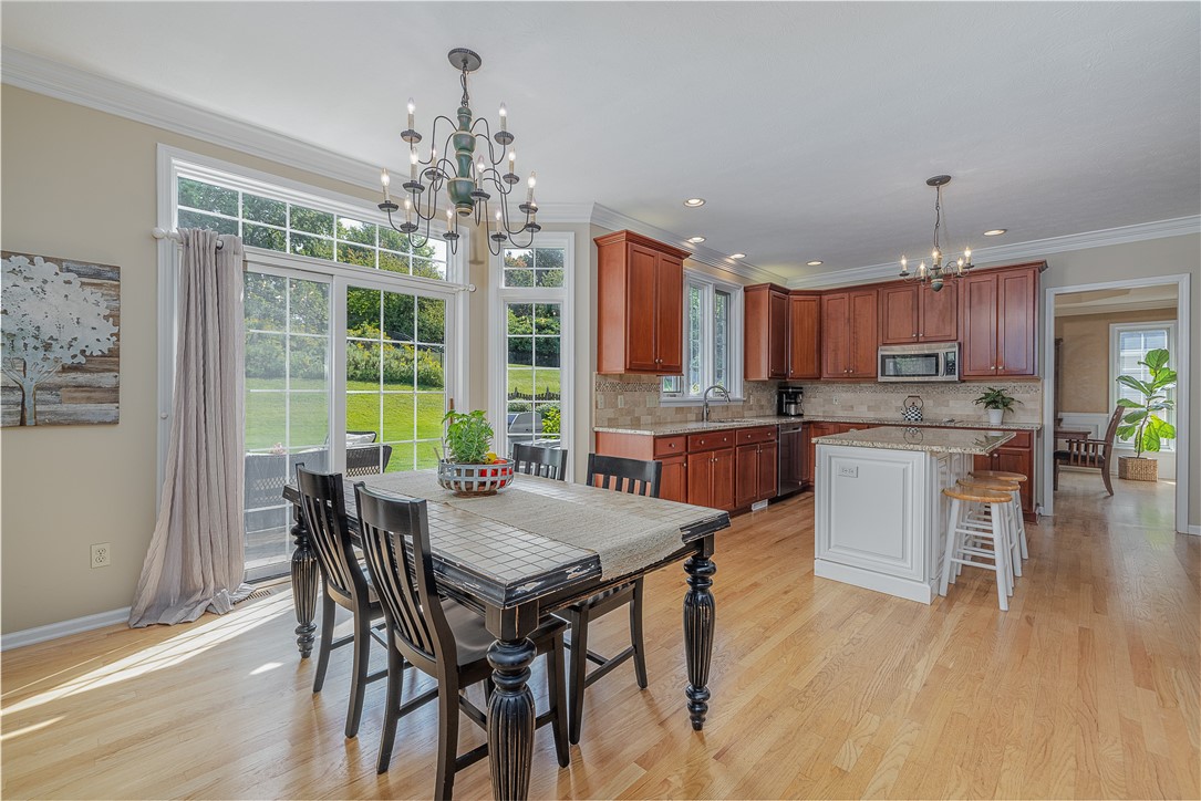 22 Royale Drive Perinton, NY 14450 - Photo 8 of 44