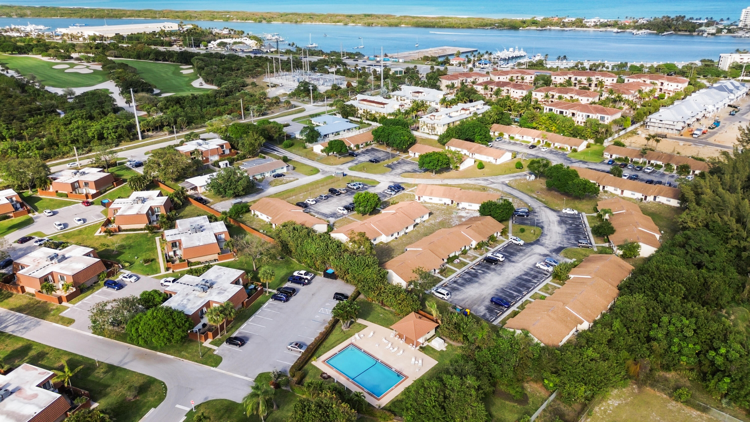 3900 Southeast County Line Road, Unit 12C Tequesta, FL 33469 - Photo 27 of 32 DJI_0169