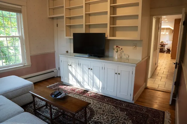 $699,900 | 114 Grafton Street, Shrewsbury, MA 01545