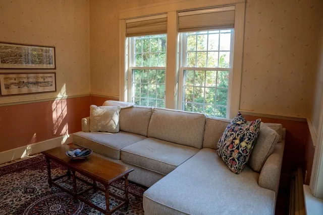 $699,900 | 114 Grafton Street, Shrewsbury, MA 01545