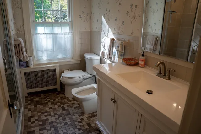 $699,900 | 114 Grafton Street, Shrewsbury, MA 01545