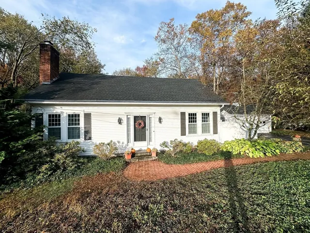 $699,900 | 114 Grafton Street, Shrewsbury, MA 01545