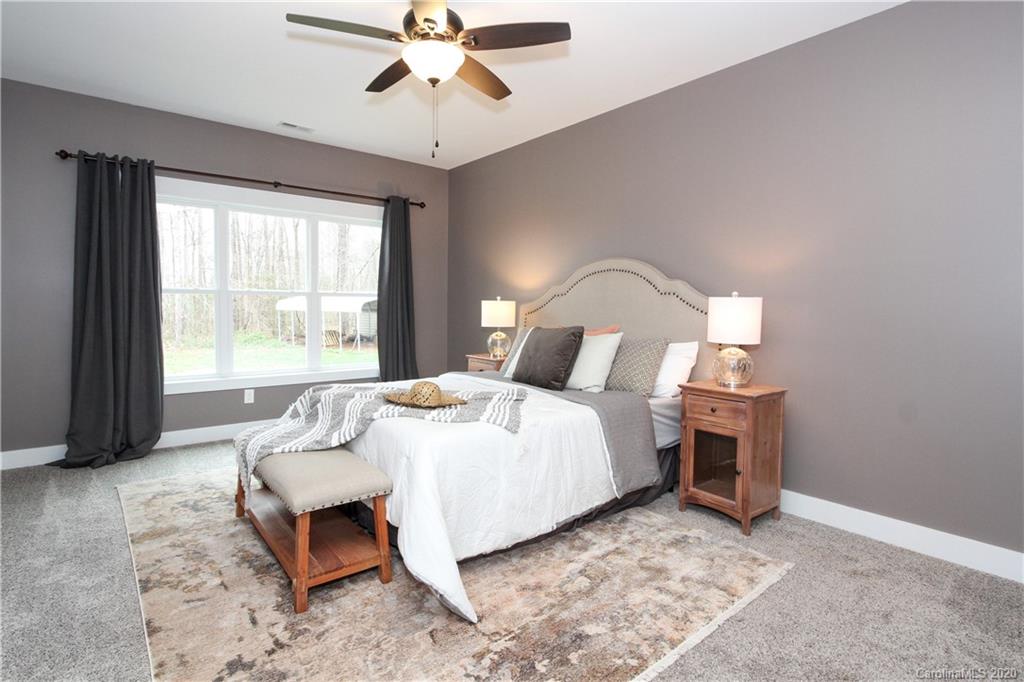 661 Faith Road Mooresville, NC 28115 - Photo 15 of 36 Gallery Image 15