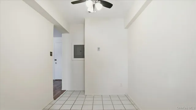 $299,999 | 200 Atlantic Avenue, Unit 226, Lynbrook, NY 11563