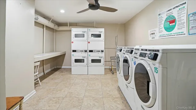 $299,999 | 200 Atlantic Avenue, Unit 226, Lynbrook, NY 11563