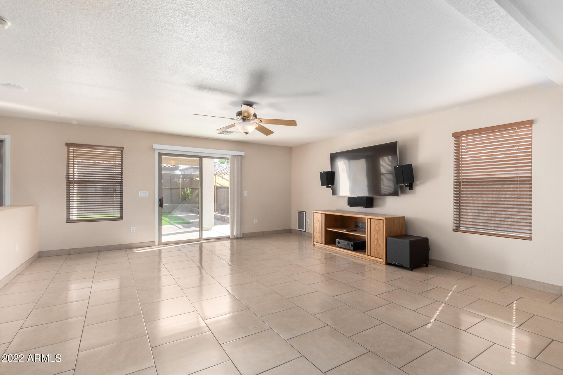 3307 South Bowman Road Apache Junction, AZ 85119 - Photo 2 of 28 a view of a livingroom with a kitchen