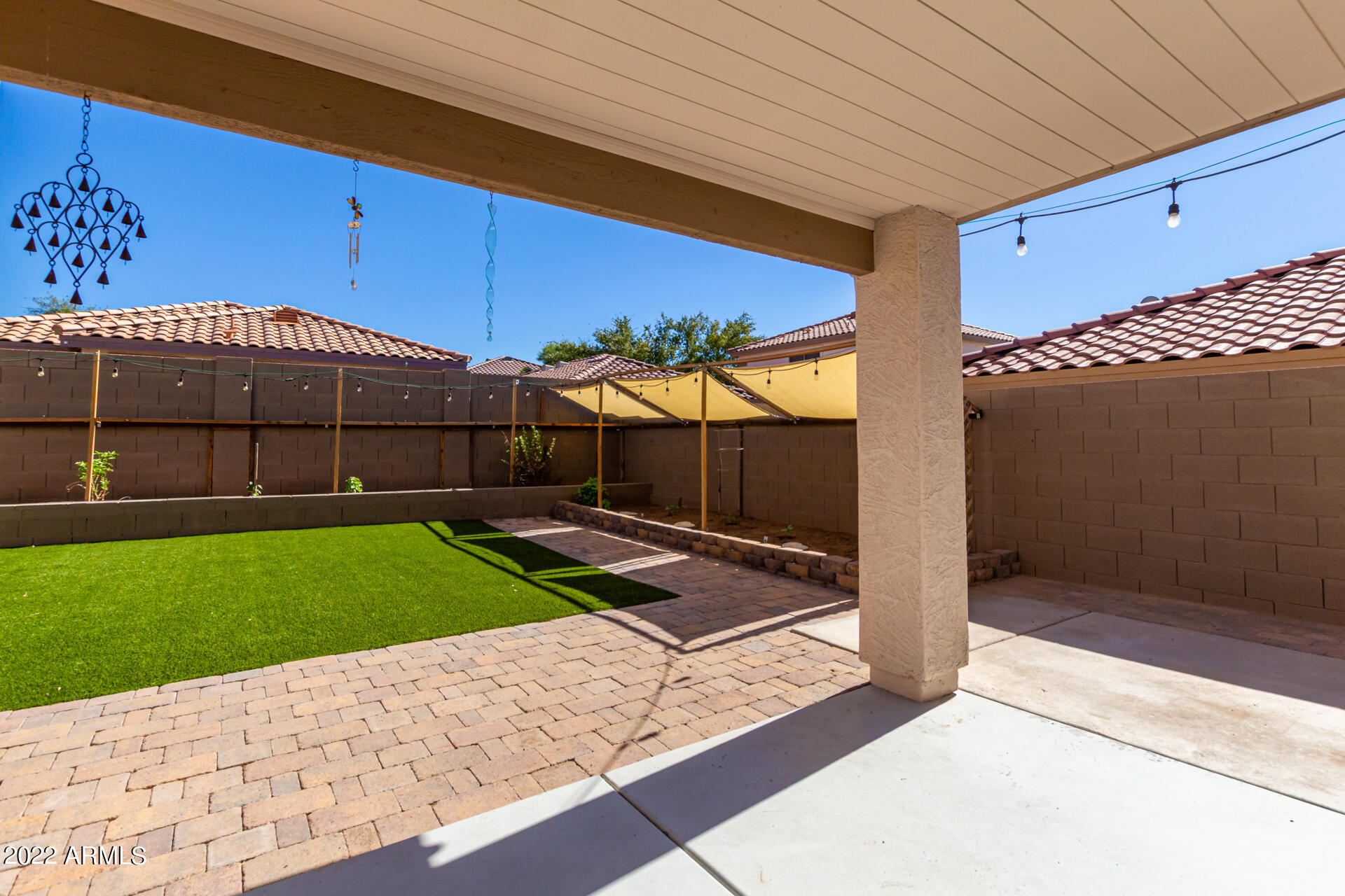 3307 South Bowman Road Apache Junction, AZ 85119 - Photo 24 of 28 a view of a backyard with a garden
