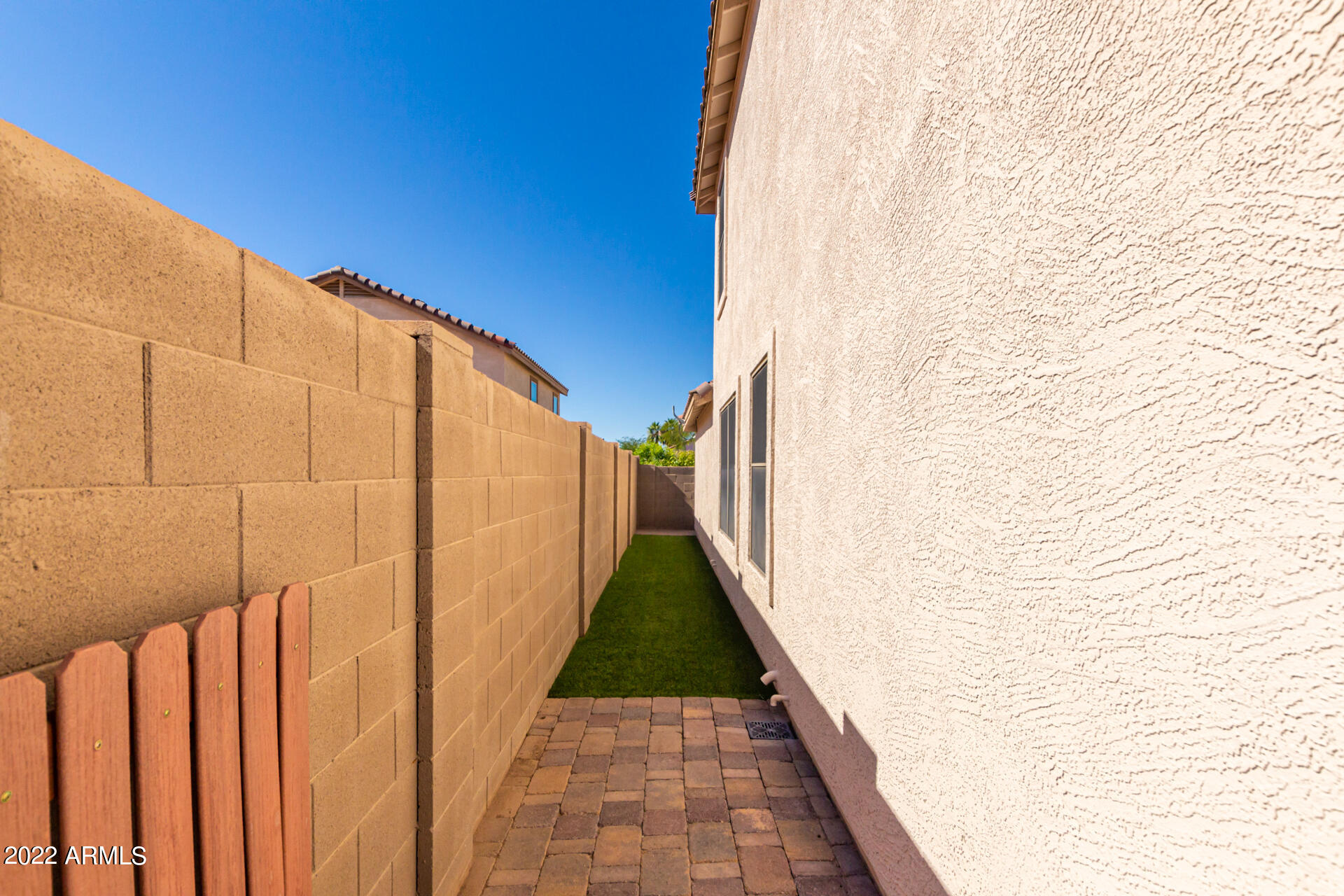3307 South Bowman Road Apache Junction, AZ 85119 - Photo 28 of 28 a view of balcony with wooden floor