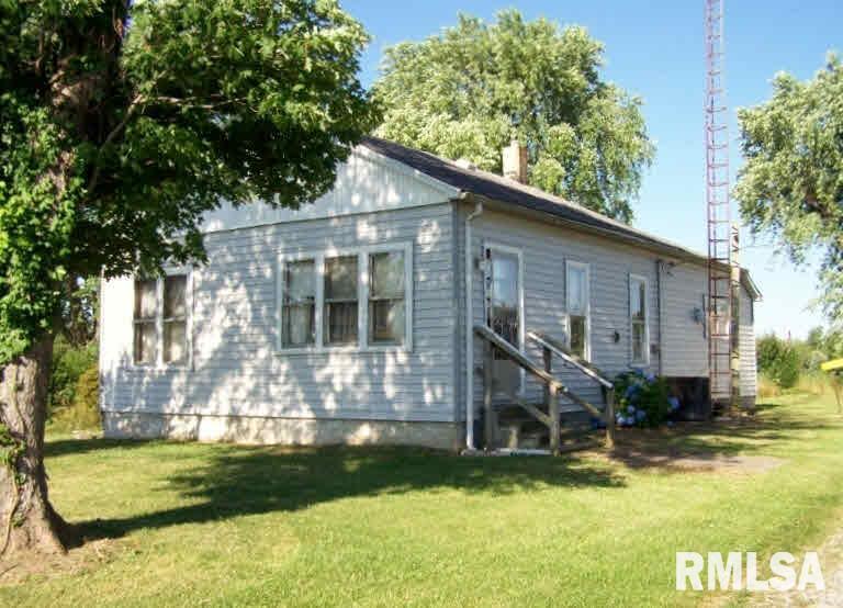 9177 Lincoln Road Benton, IL 62812 - Photo 1 of 6 Gallery Image 1