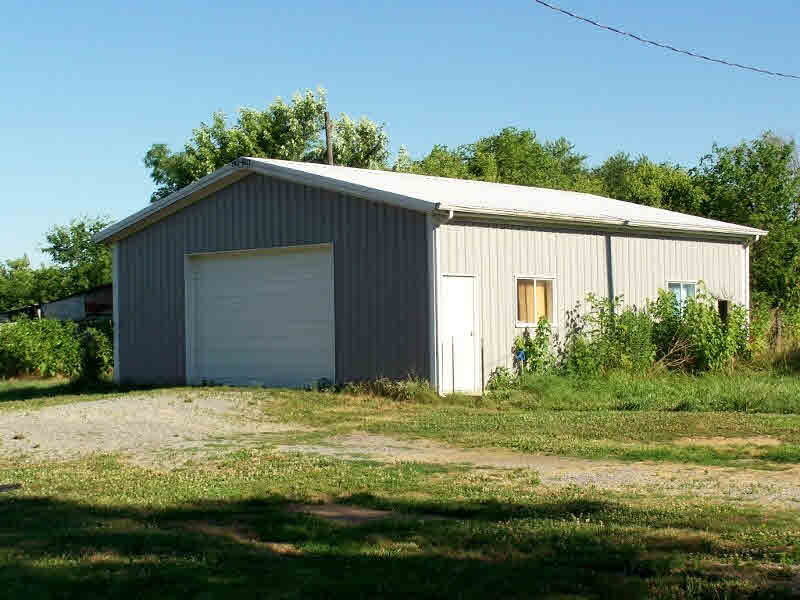 9177 Lincoln Road Benton, IL 62812 - Photo 2 of 6 Gallery Image 2