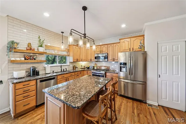 $585,000 | 16620 Clayton Road, Wildwood, MO 63011