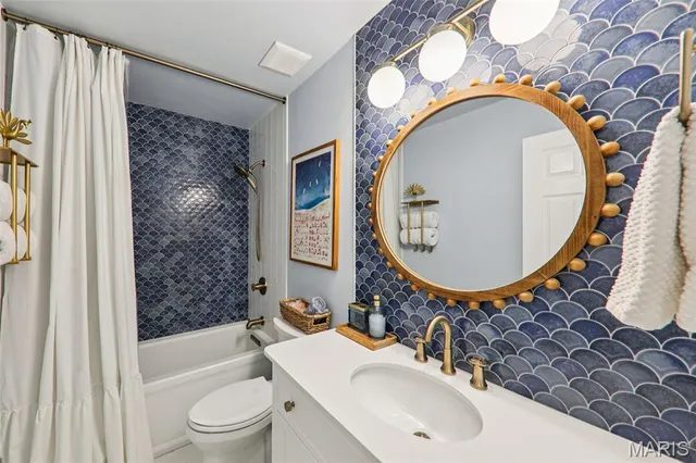 $585,000 | 16620 Clayton Road, Wildwood, MO 63011