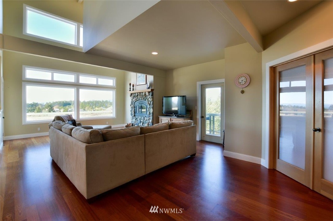 634 Portland Fair Road Friday Harbor, WA 98250 - Photo 11 of 25 Gallery Image 11