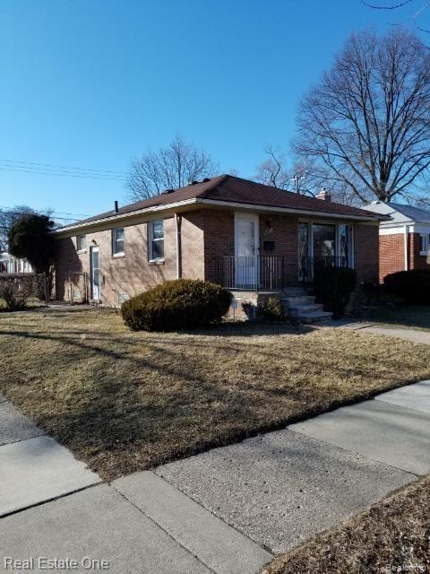 24601 Scotia Road Oak Park, MI 48237 - Photo 1 of 30 front_.jpg