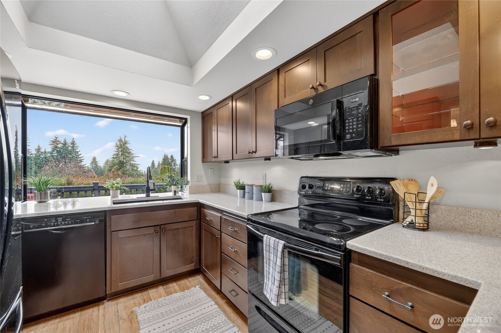 5231 131st Street Southeast Everett, WA 98208 - Photo 11 of 34