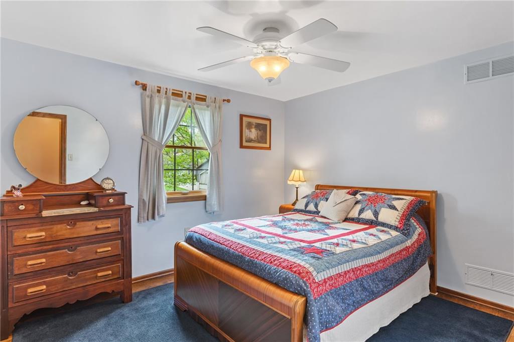 5536 Clearview Road Gibsonia, PA 15044 - Photo 11 of 25 Gallery Image 11