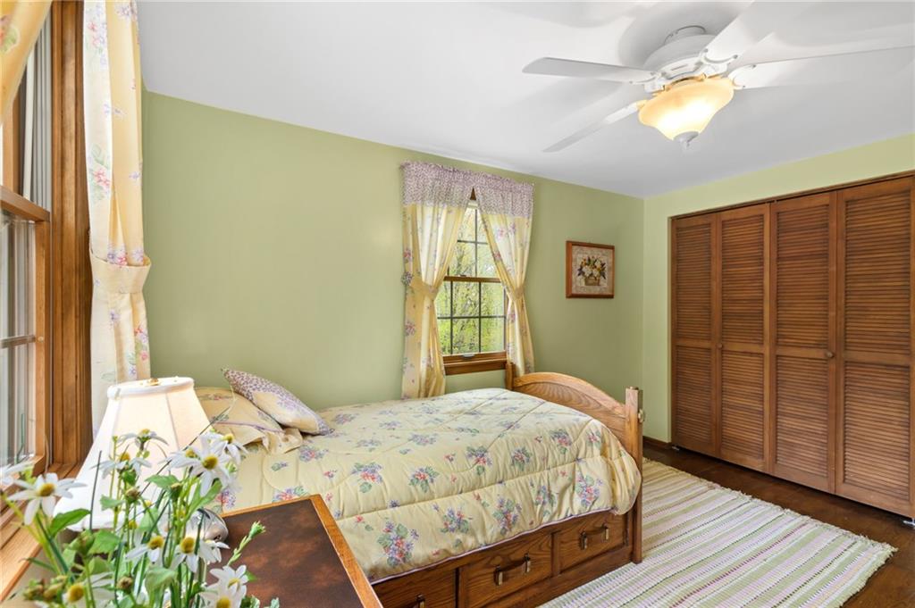5536 Clearview Road Gibsonia, PA 15044 - Photo 12 of 25 Gallery Image 12
