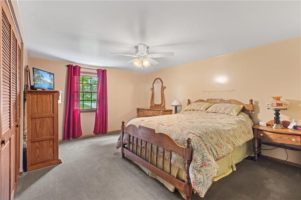 5536 Clearview Road Gibsonia, PA 15044 - Photo 15 of 25 Gallery Image 15