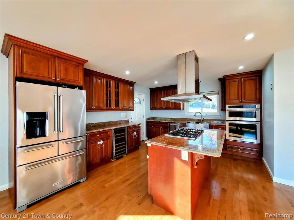 35741 Springvale Street Farmington Hills, MI 48331 - Photo 18 of 35