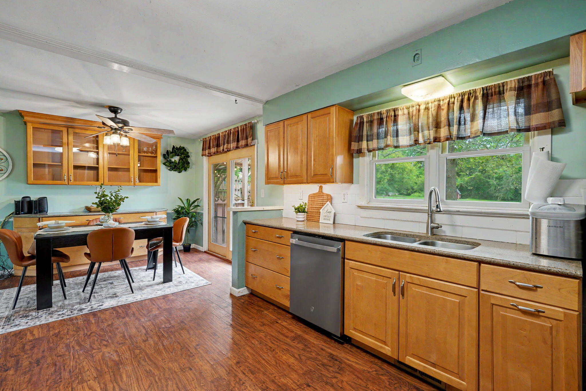 2591 Old Springfield Road Springfield, OH 45502 - Photo 17 of 59