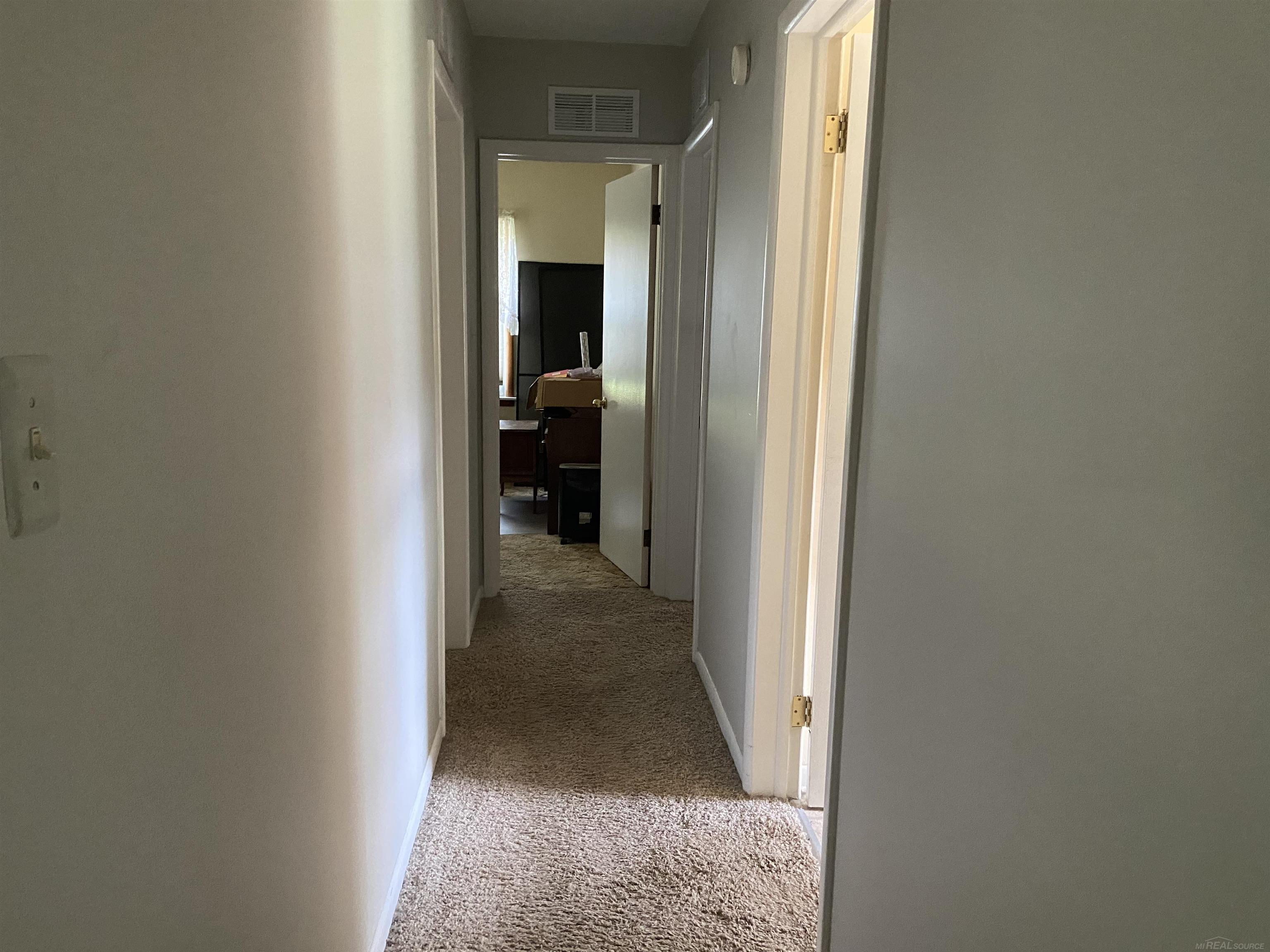 5130 Jamestown Road Utica, MI 48317 - Photo 11 of 12